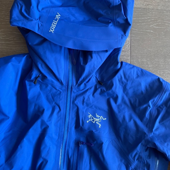 Arc'teryx Beta Insulated Jacket Men's Medium - Picture 3 of 5